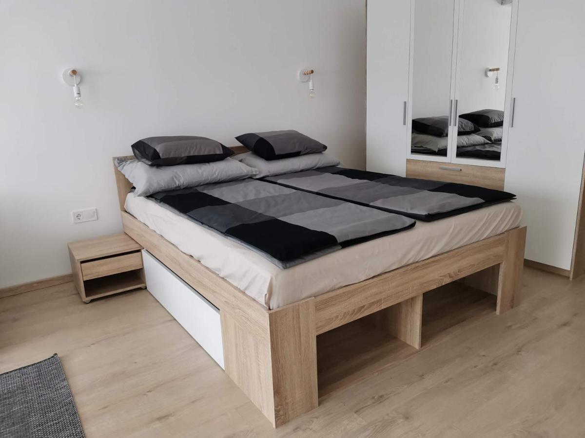 Sweet Life Apartman Eger Exterior foto